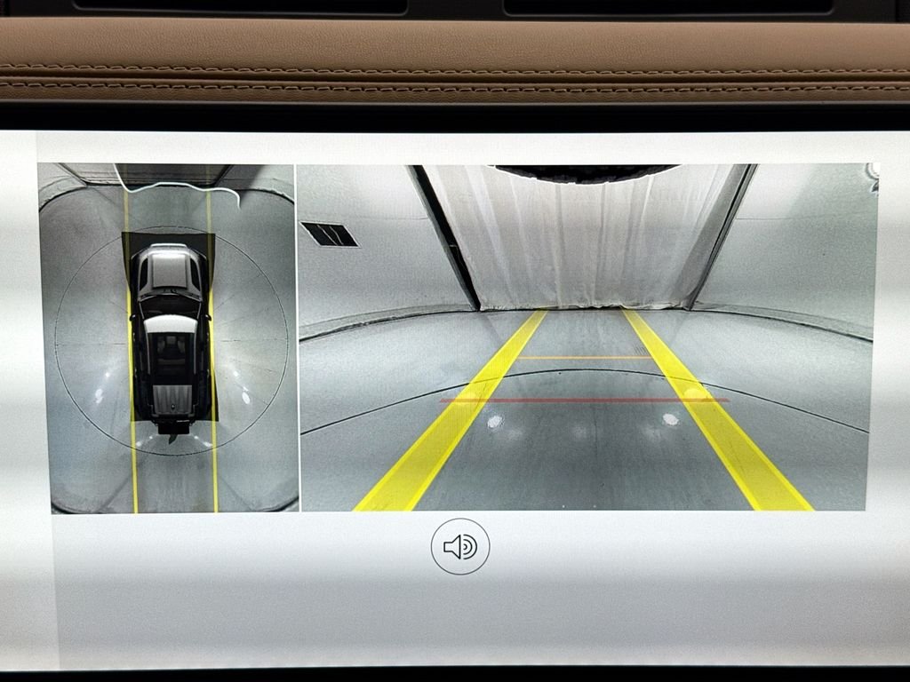 New 2026 Santorini Black Land Rover S image 14