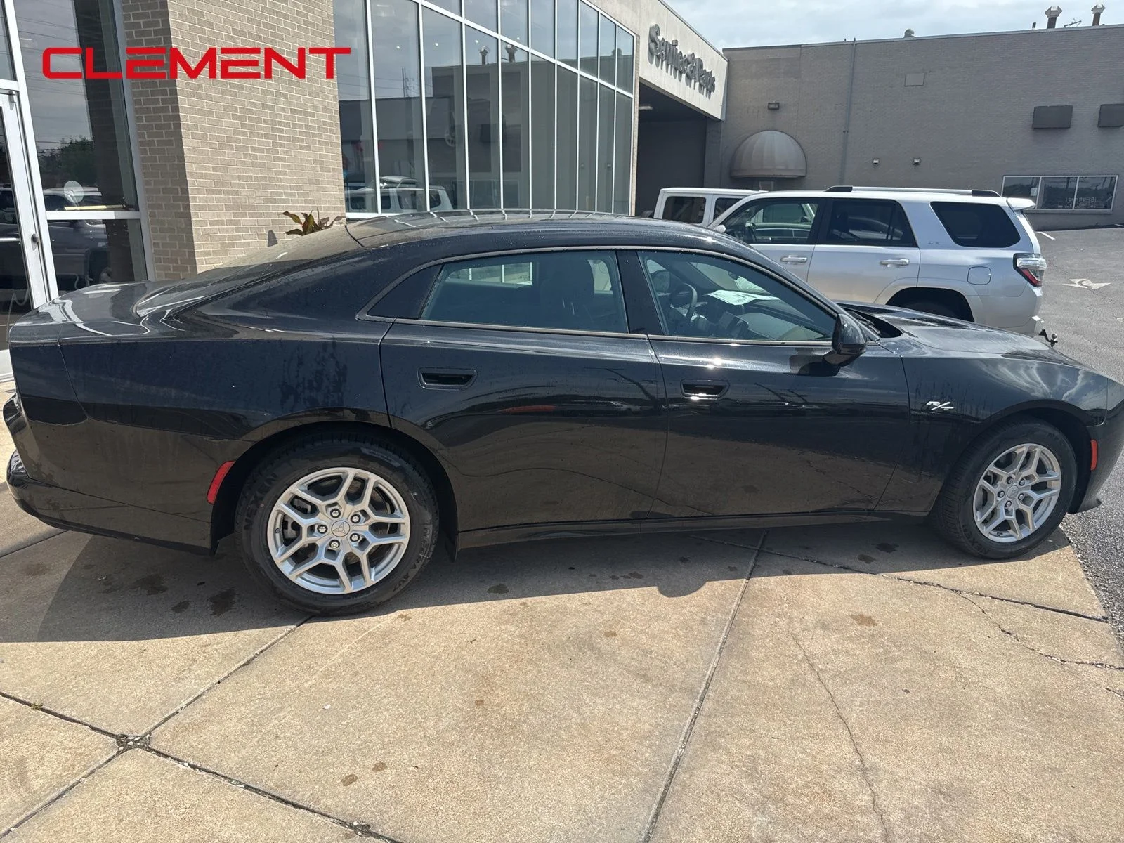 New 2026 Diamond Black Crystal Pearlcoat Dodge R/T image 9