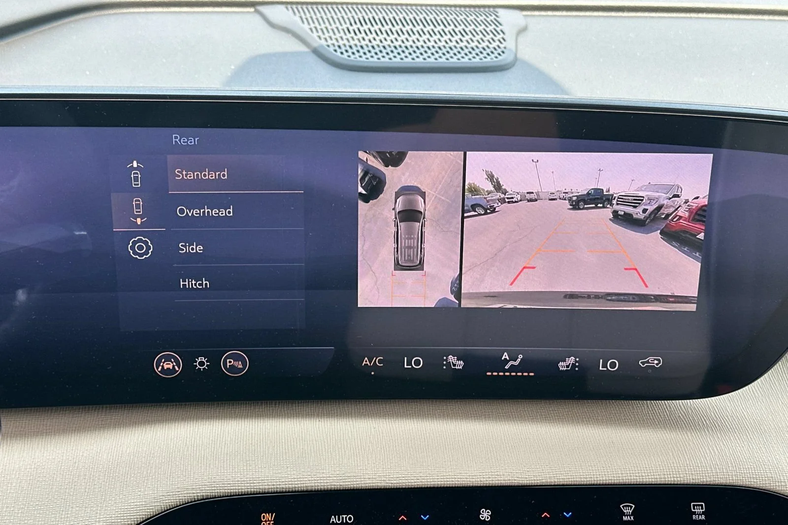 2026 Buick Enclave Preferred - Photo 18