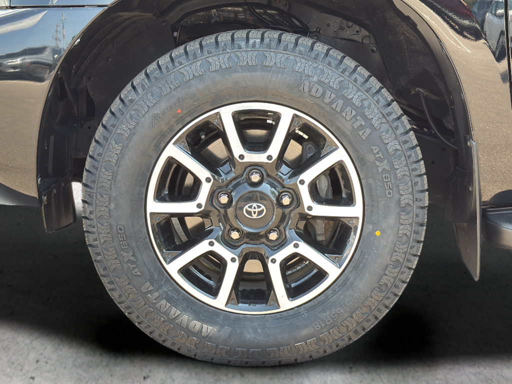 Used 2022 Black Toyota SR5 image 34