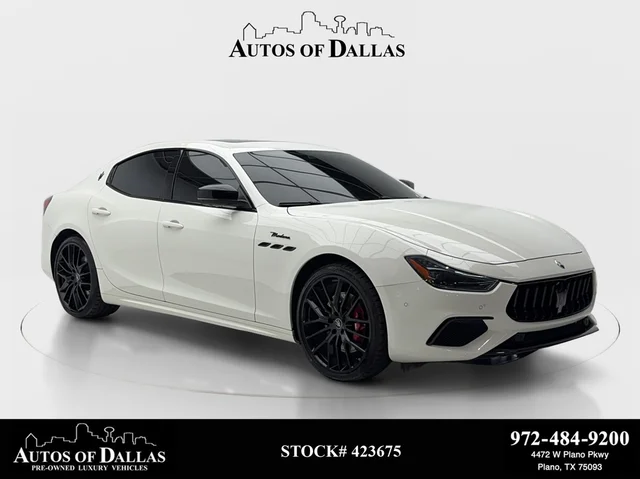 2023 Maserati Ghibli Modena