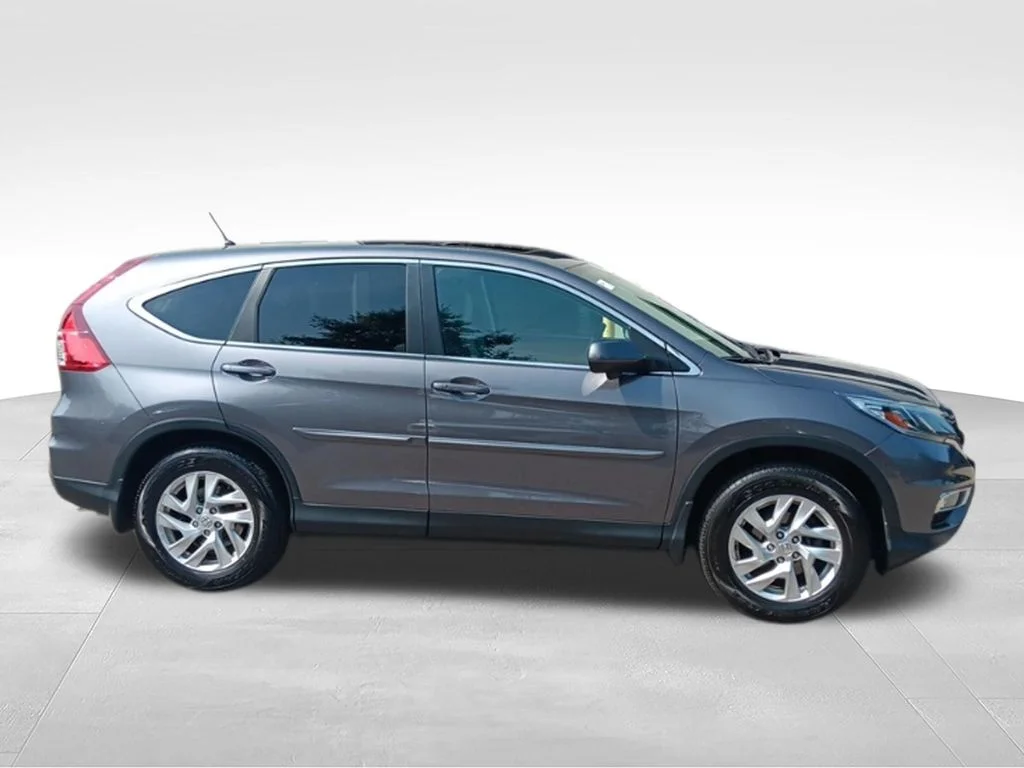 Used 2015  Honda EX image 8