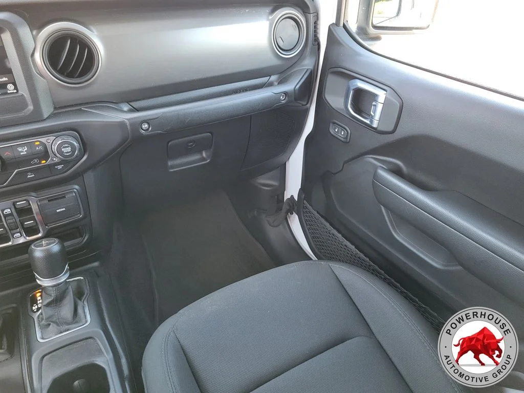 Used 2022 White Jeep Sport image 22