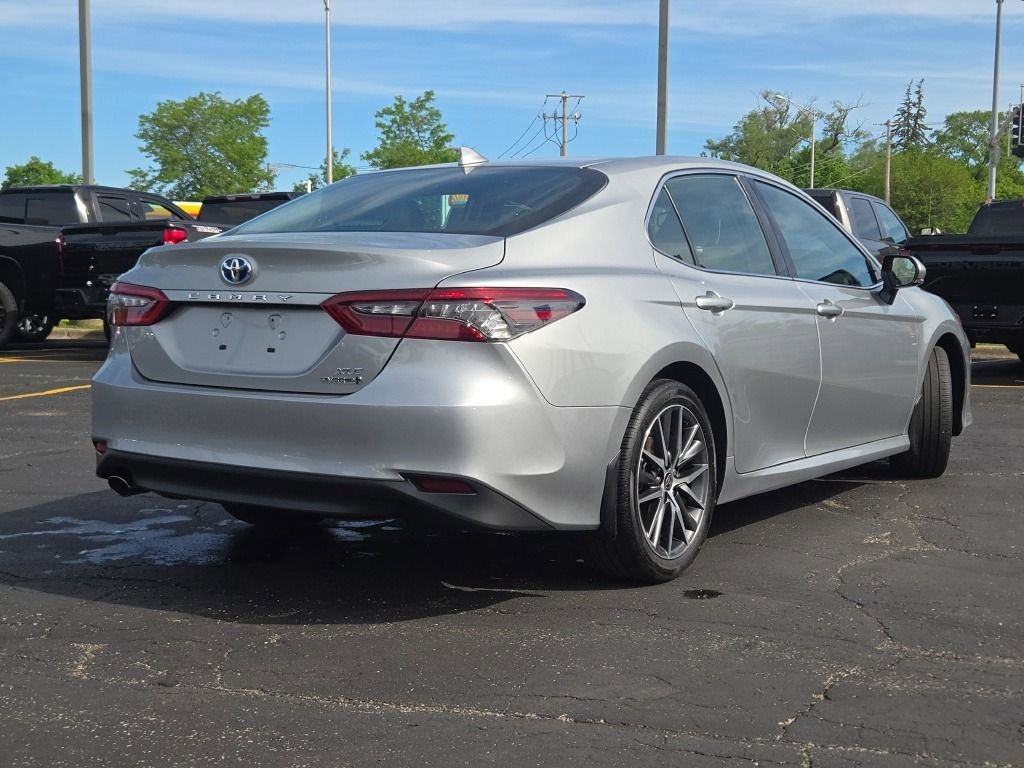 Used 2024 Silver Toyota Hybrid XLE image 12