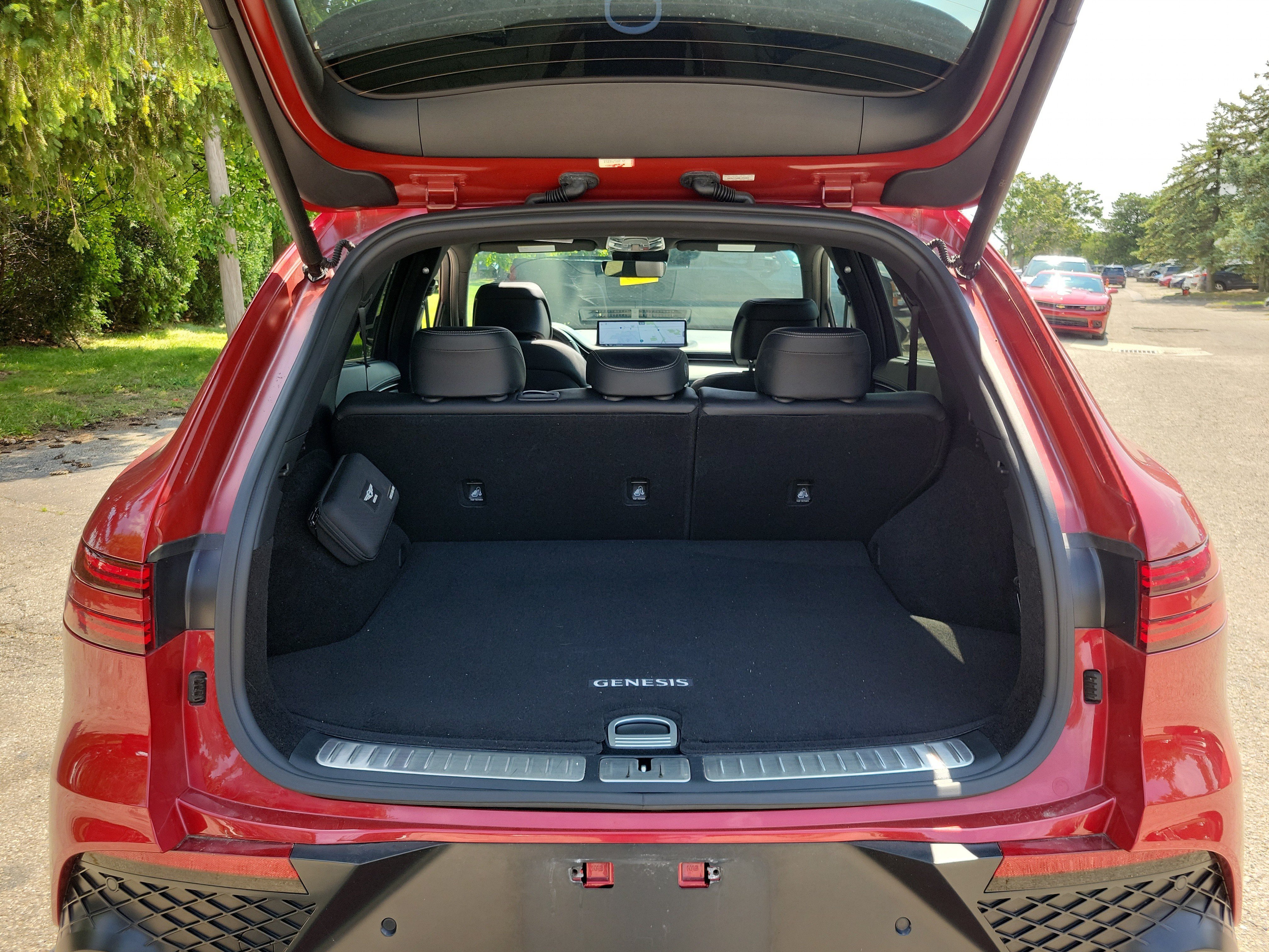 Used 2023 Mauna Red Genesis 2.5T image 8