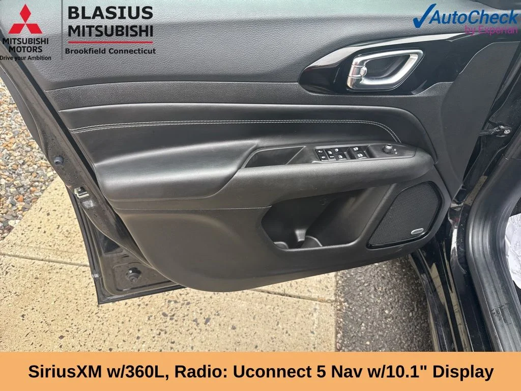 Used 2024 Black Jeep Limited image 15