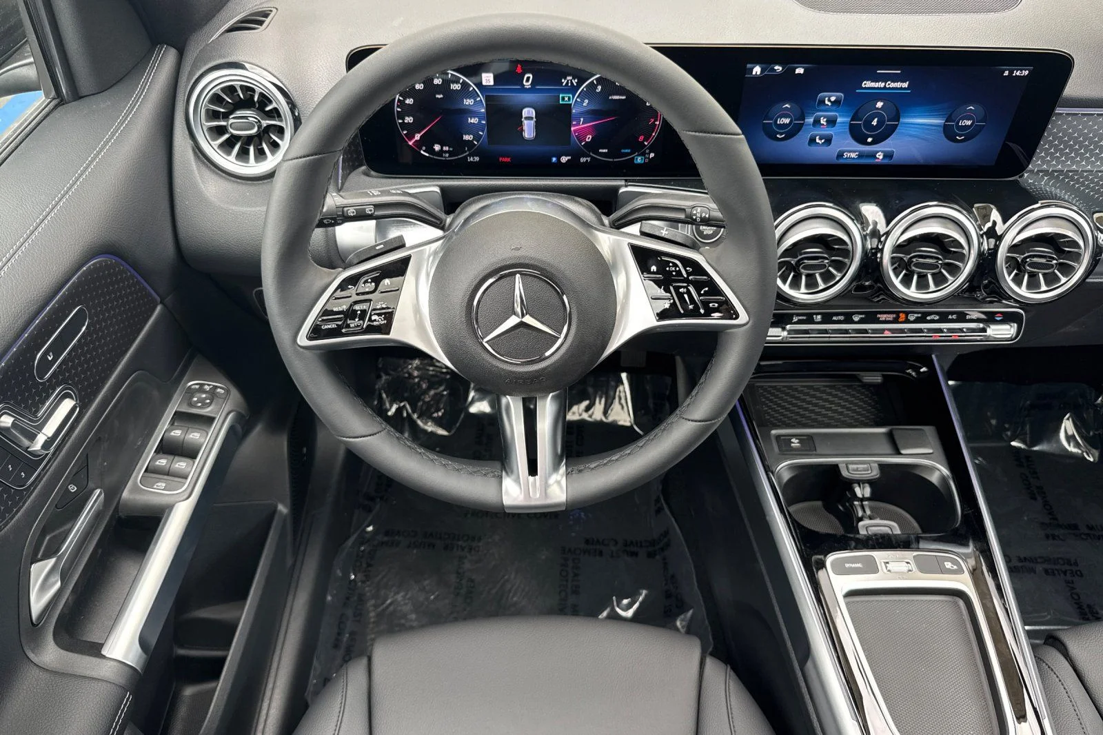 New 2026 Black Mercedes-Benz GLB 250 image 12