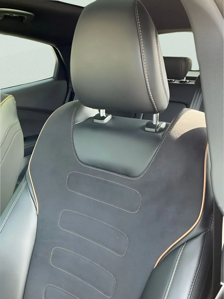 Used 2023 White Ford GT image 32