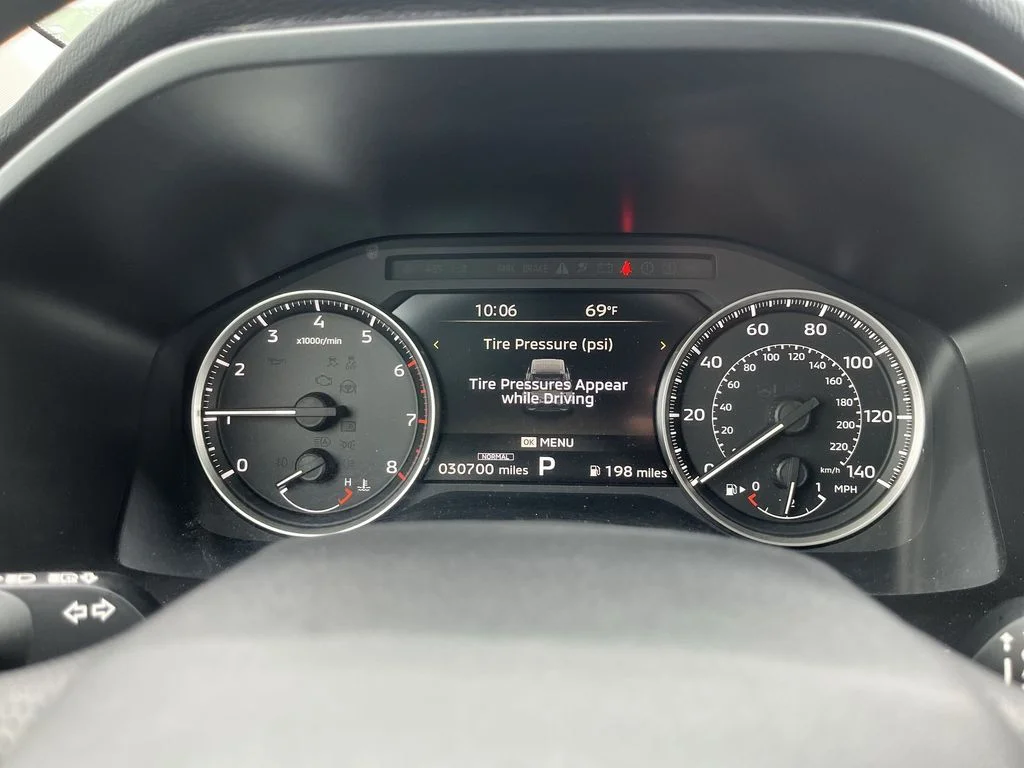 Used 2025 Silver Mitsubishi SE image 15