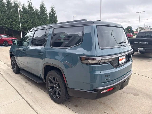 New 2027 Gray Jeep Upland image 10