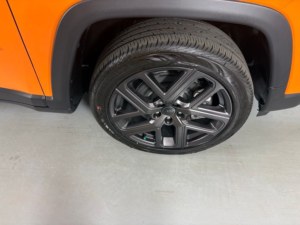 New 2026 Joose (DISC) Jeep Latitude image 11