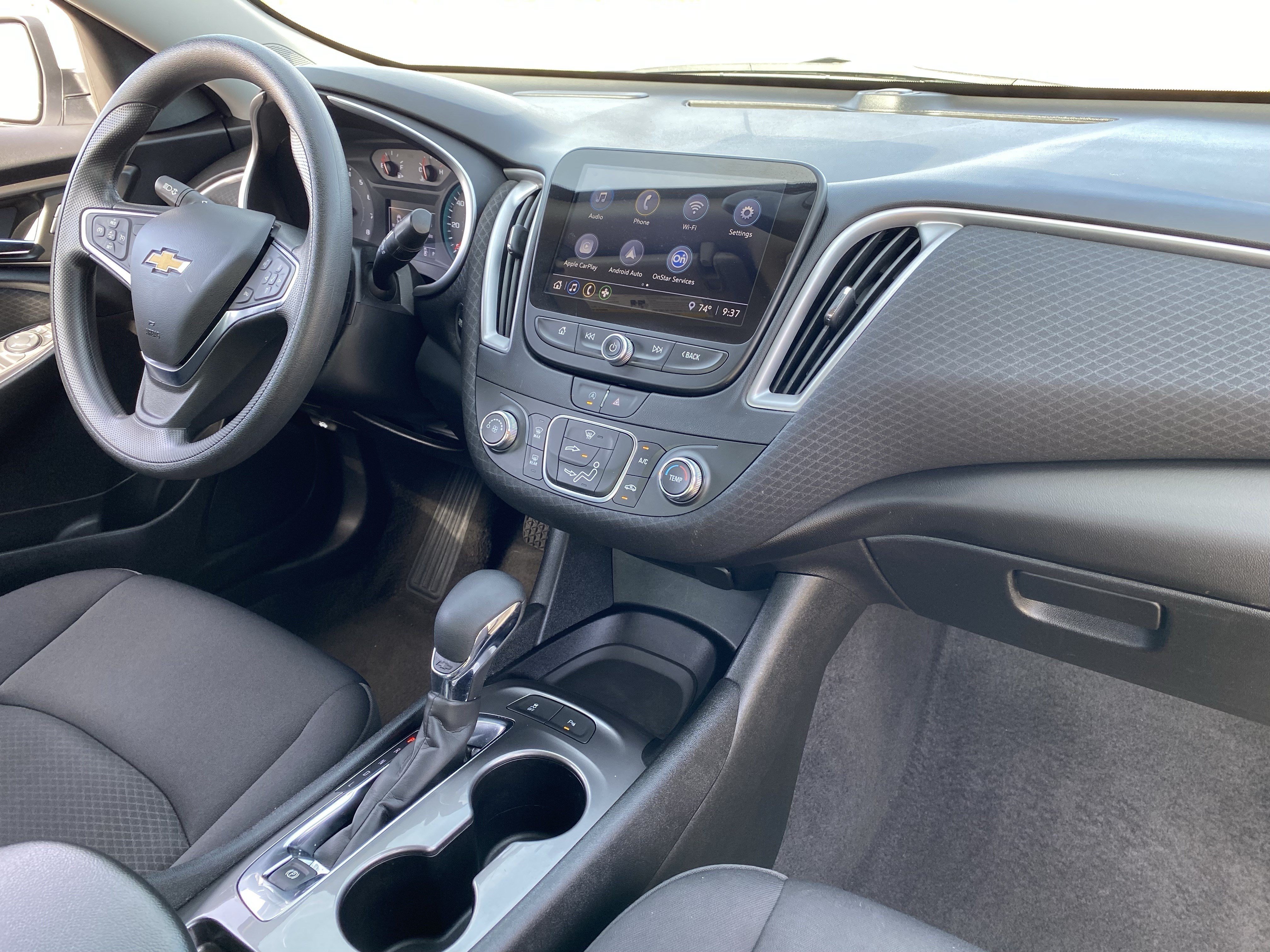 Used 2025 Summit White Chevrolet LS image 12