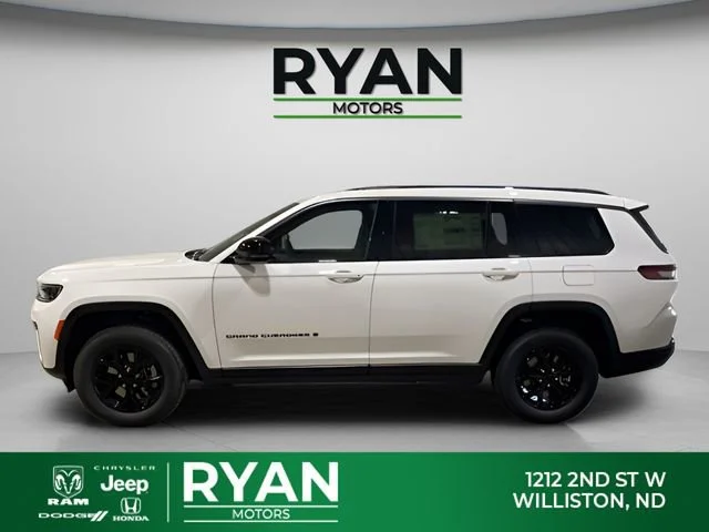 New 2026 White/off-white Jeep Laredo image 6
