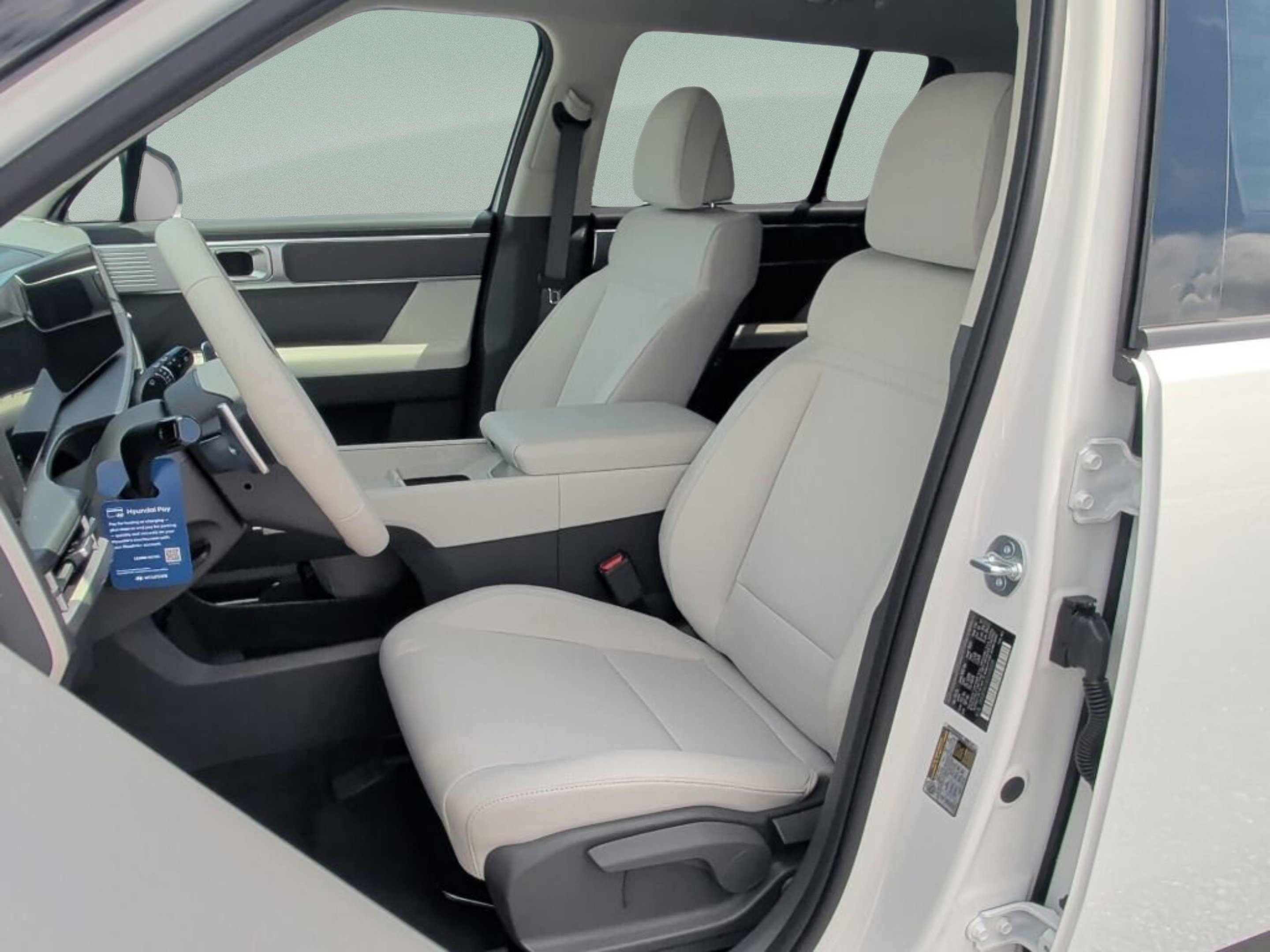 New 2026 Serenity White Hyundai SE image 15