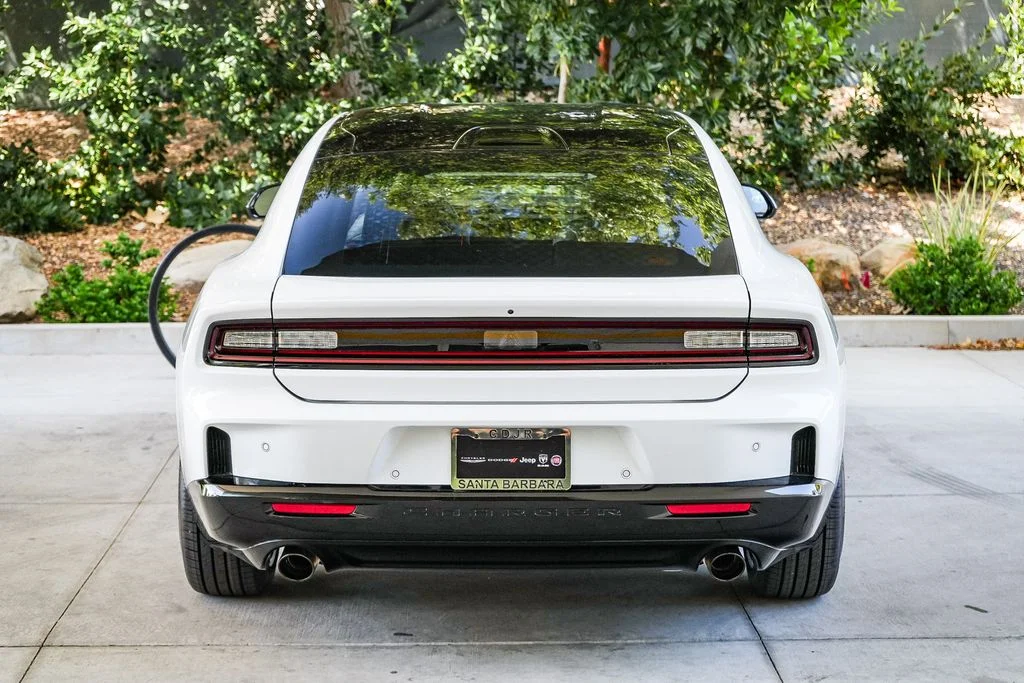 New 2026 White Knuckle Exterior Paint Dodge R/T image 5