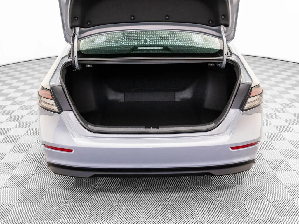New 2026 Gray Honda SE image 32