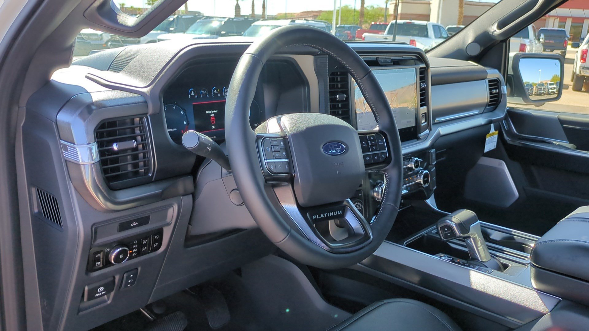 New 2026 Star White Metallic Tri-Coat Ford Platinum image 9