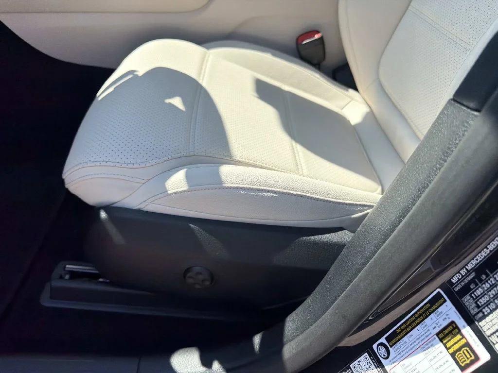 Certified Used 2026 Gray Mercedes-Benz GLC 300 image 17