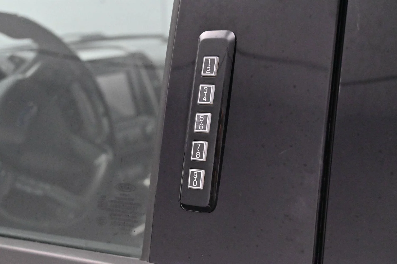 Used 2018 Oxford White Ford Raptor image 10
