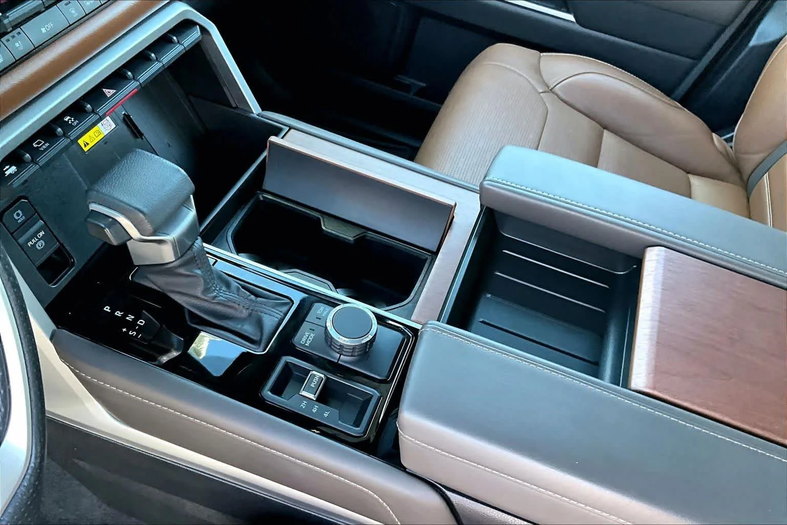 2024 Toyota Tundra 1794 Edition - Photo 15
