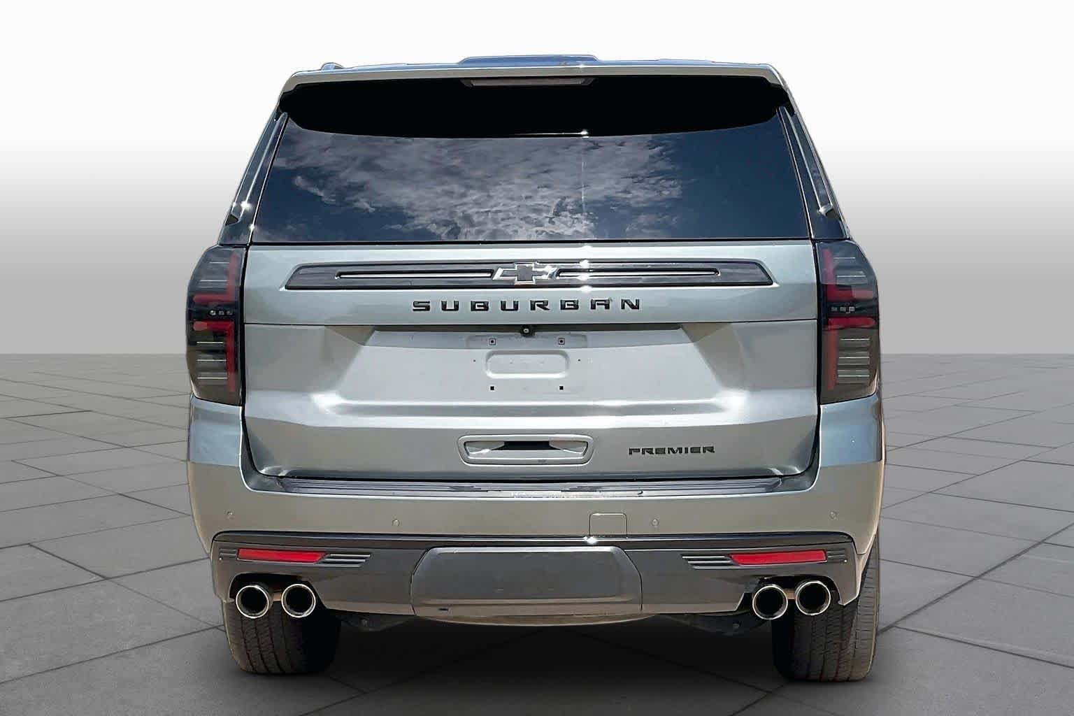 Used 2023 Silver Sage Metallic Chevrolet Premier image 5