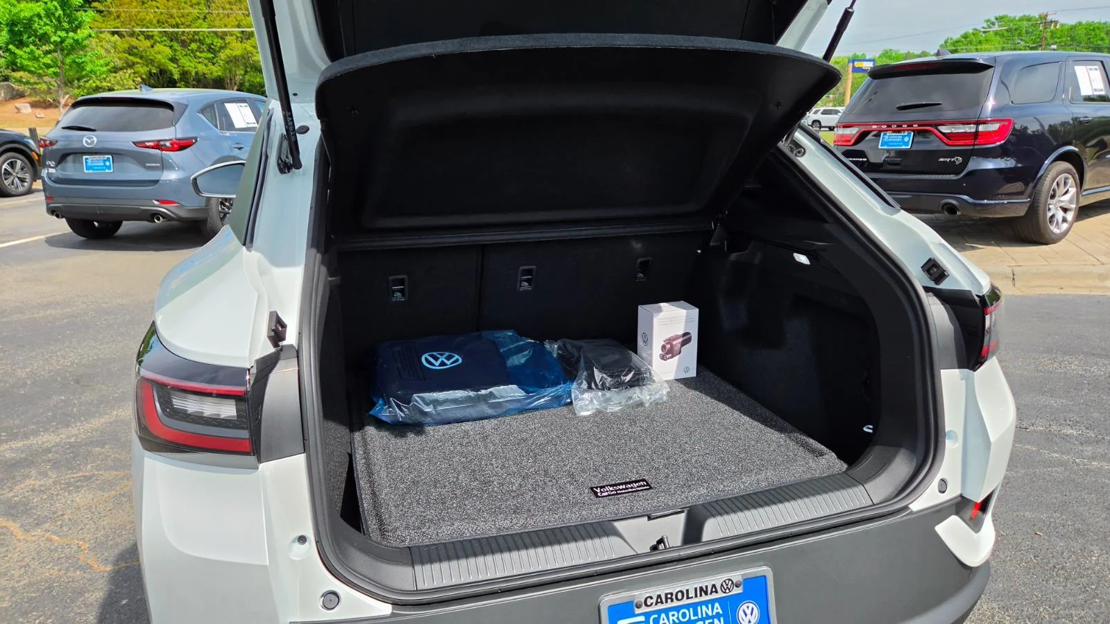 New 2026 opal white pearl Volkswagen Pro image 52