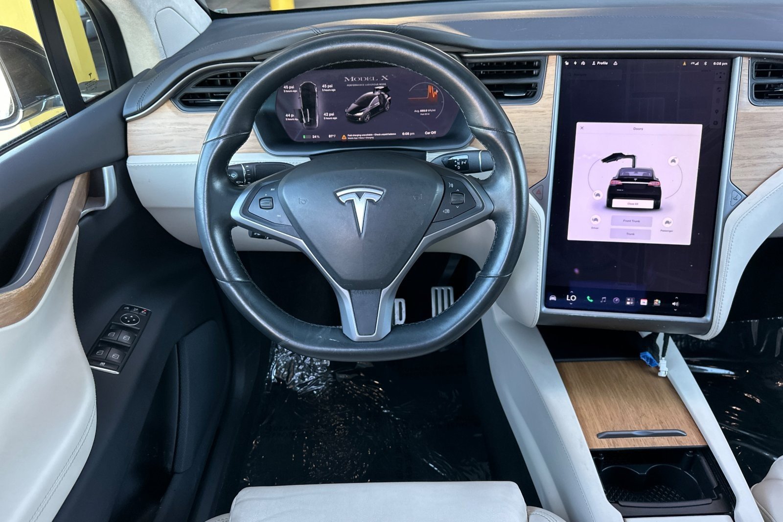 Used 2019 Solid Black Tesla Performance w/ Ludicrous image 13