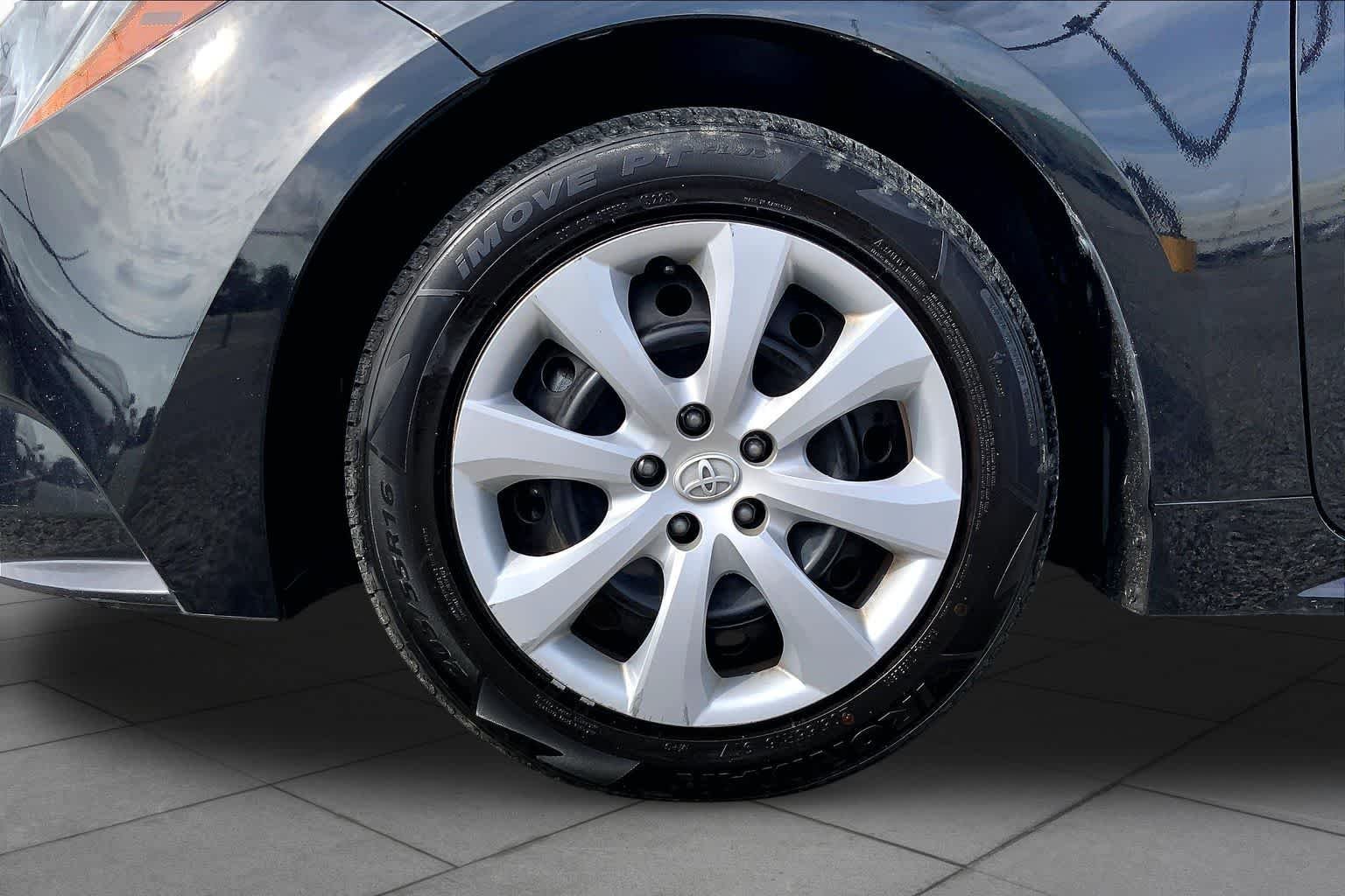 Used 2024 Midnight Black Metallic Toyota LE image 11