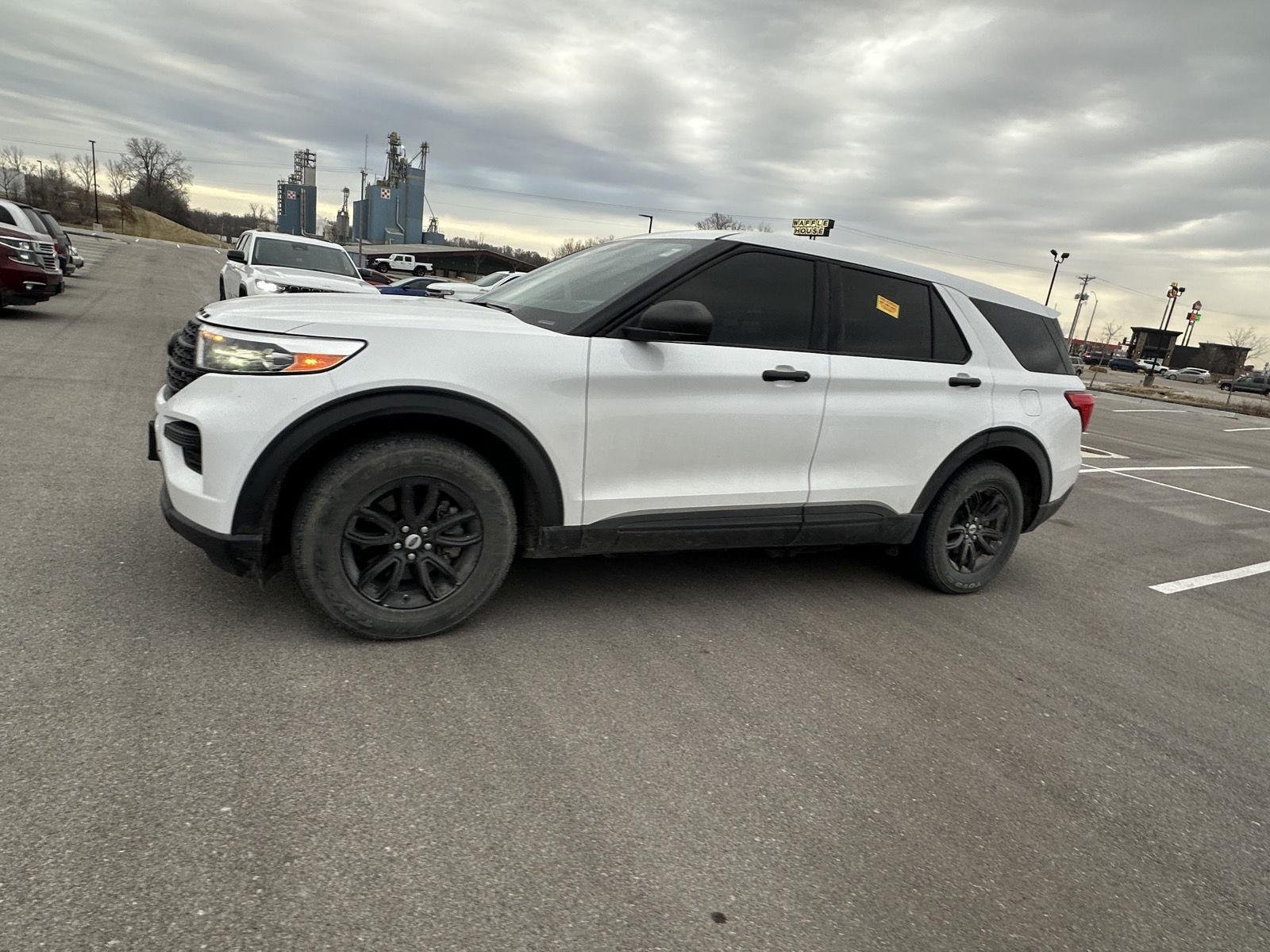 Used 2020 Ford Explorer Base with VIN 1FMSK8BH0LGB94105 for sale in Kansas City