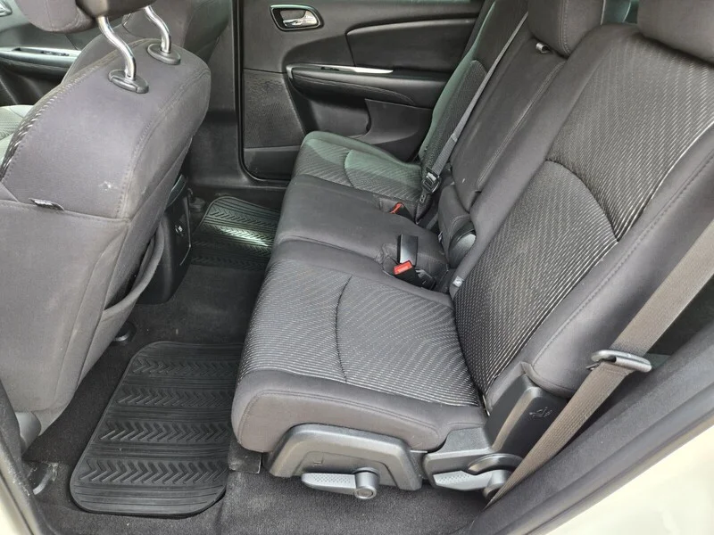 Used 2013 White Dodge American Value Pkg image 8