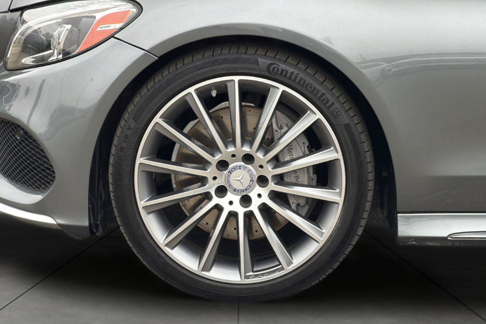 Used 2017  Mercedes-Benz C 300 image 3