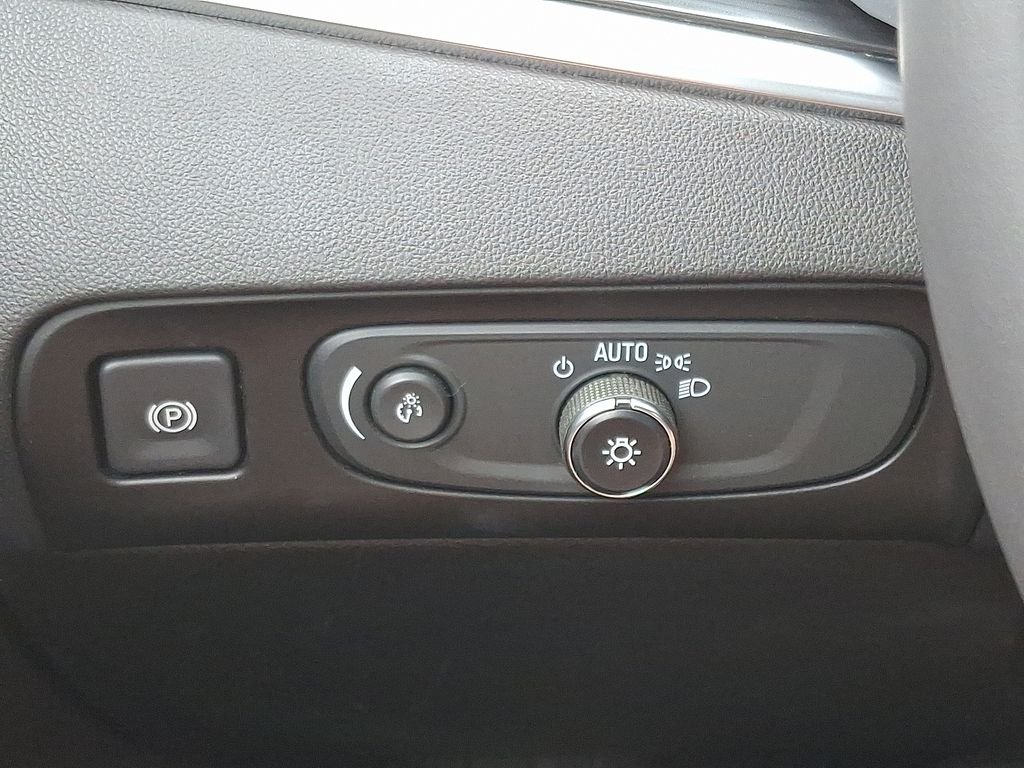 2020 Buick Enclave Essence - Photo 23