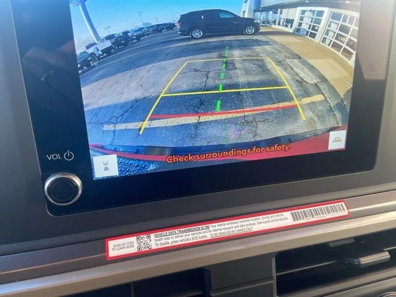 2026 Toyota Tacoma SR5 - Photo 17