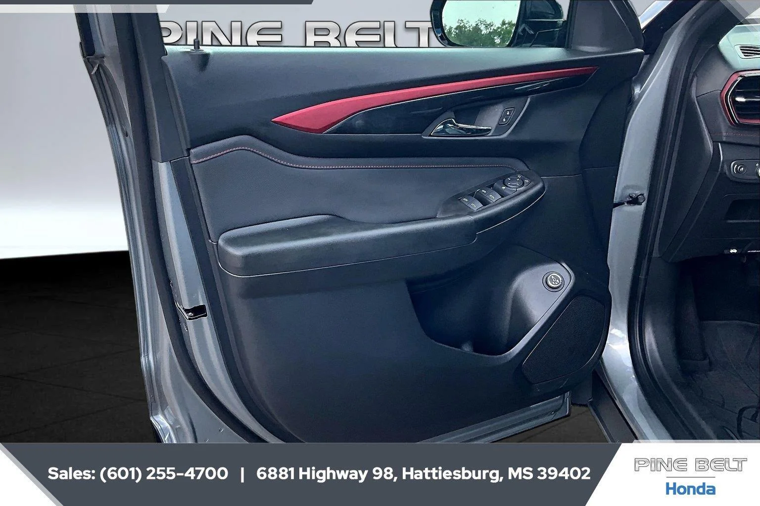 Used 2025 Sterling Gray Metallic Chevrolet RS image 17