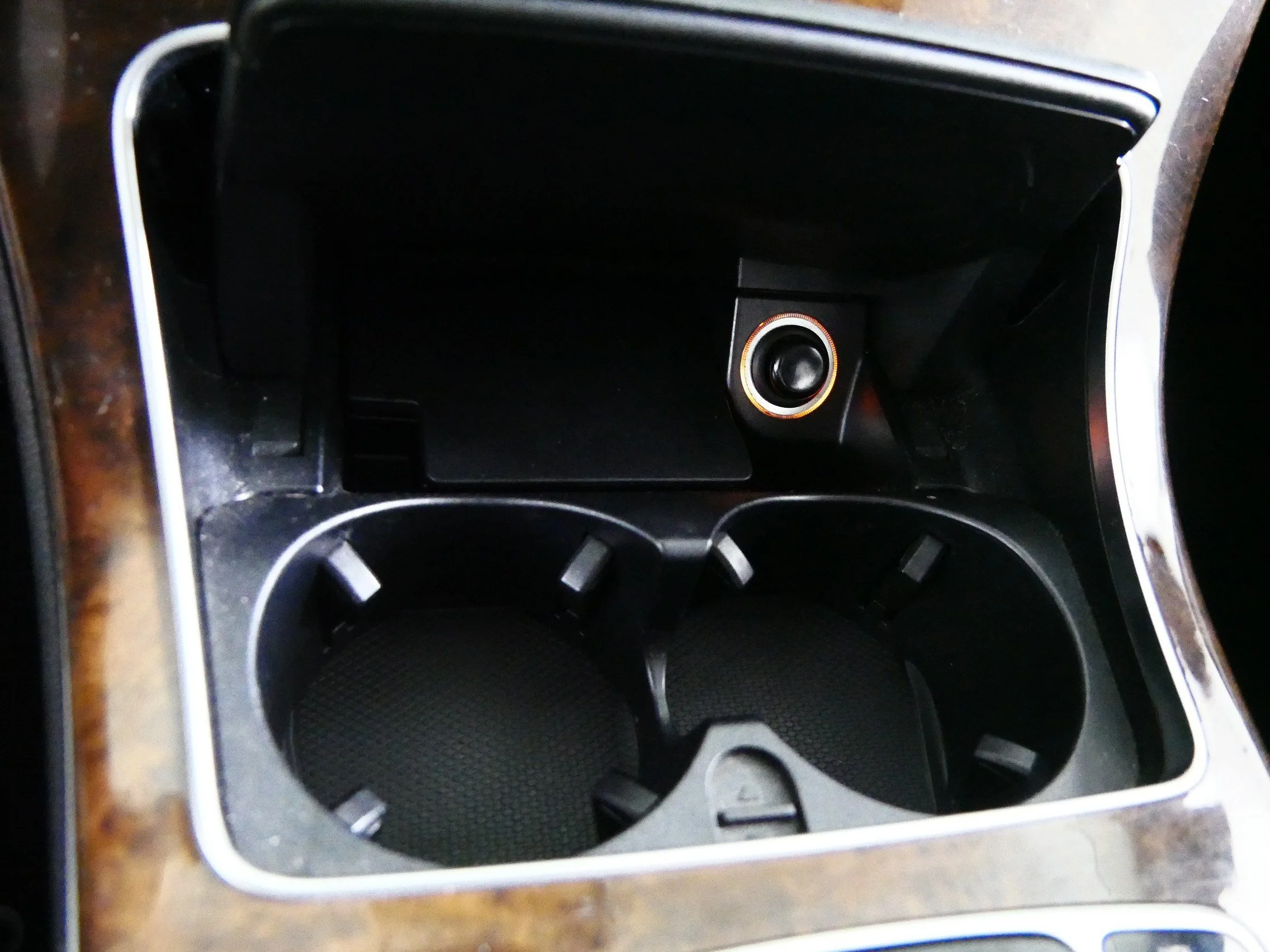 Used 2016 Black Mercedes-Benz C 300 image 30