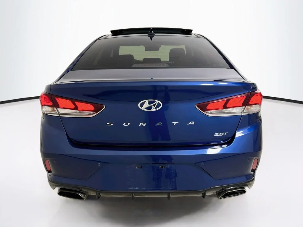 Used 2019 Blue Hyundai Limited image 6