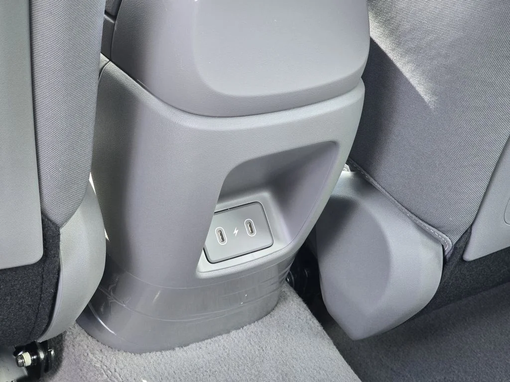 New 2026 White Hyundai SEL Sport image 13