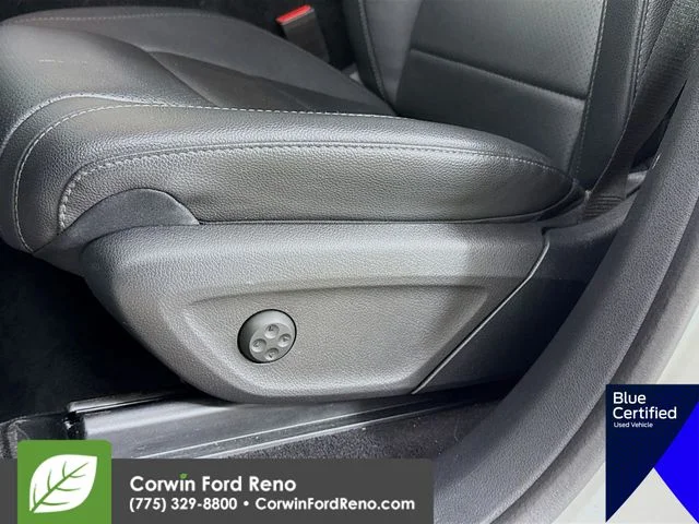 Certified Used 2024 Polar White Mercedes-Benz GLE 450e image 22