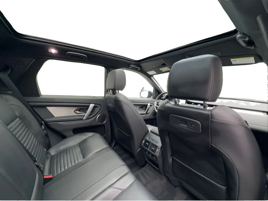 Used 2025 Gray Land Rover SE image 27