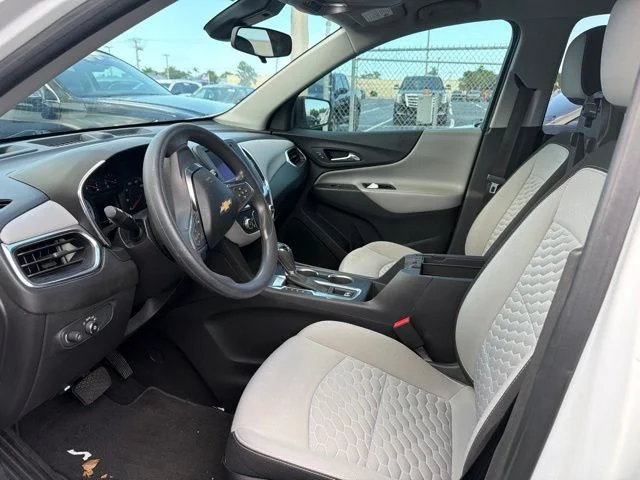 Used 2021 White Chevrolet LS image 10