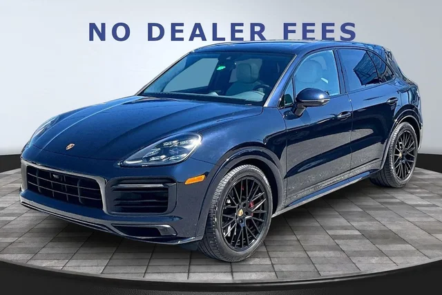 2023 Porsche Cayenne GTS