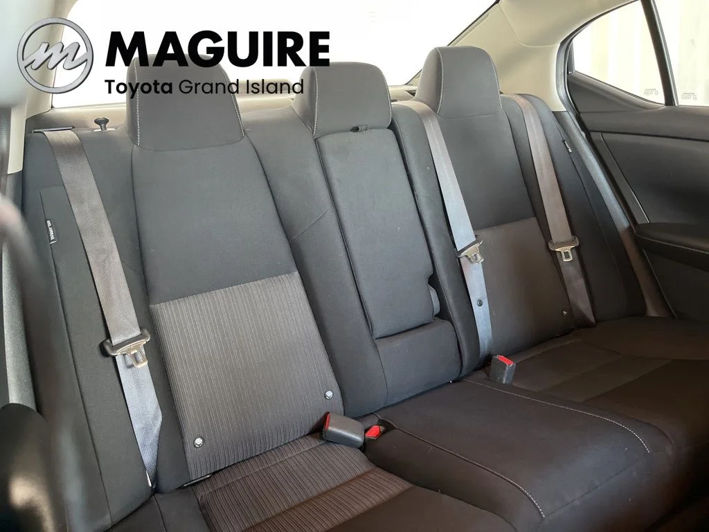 Used 2020 Black Nissan SV image 33