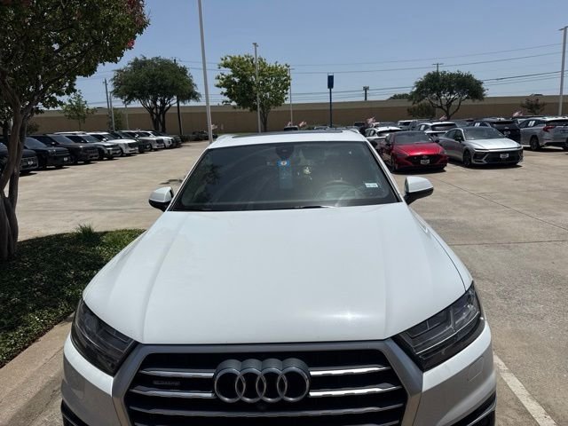 Used 2019  Audi 55 Prestige image 3