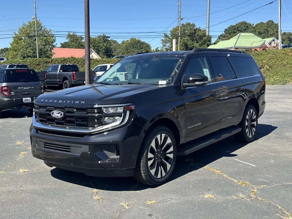 New 2027 Black Ford Platinum image 3