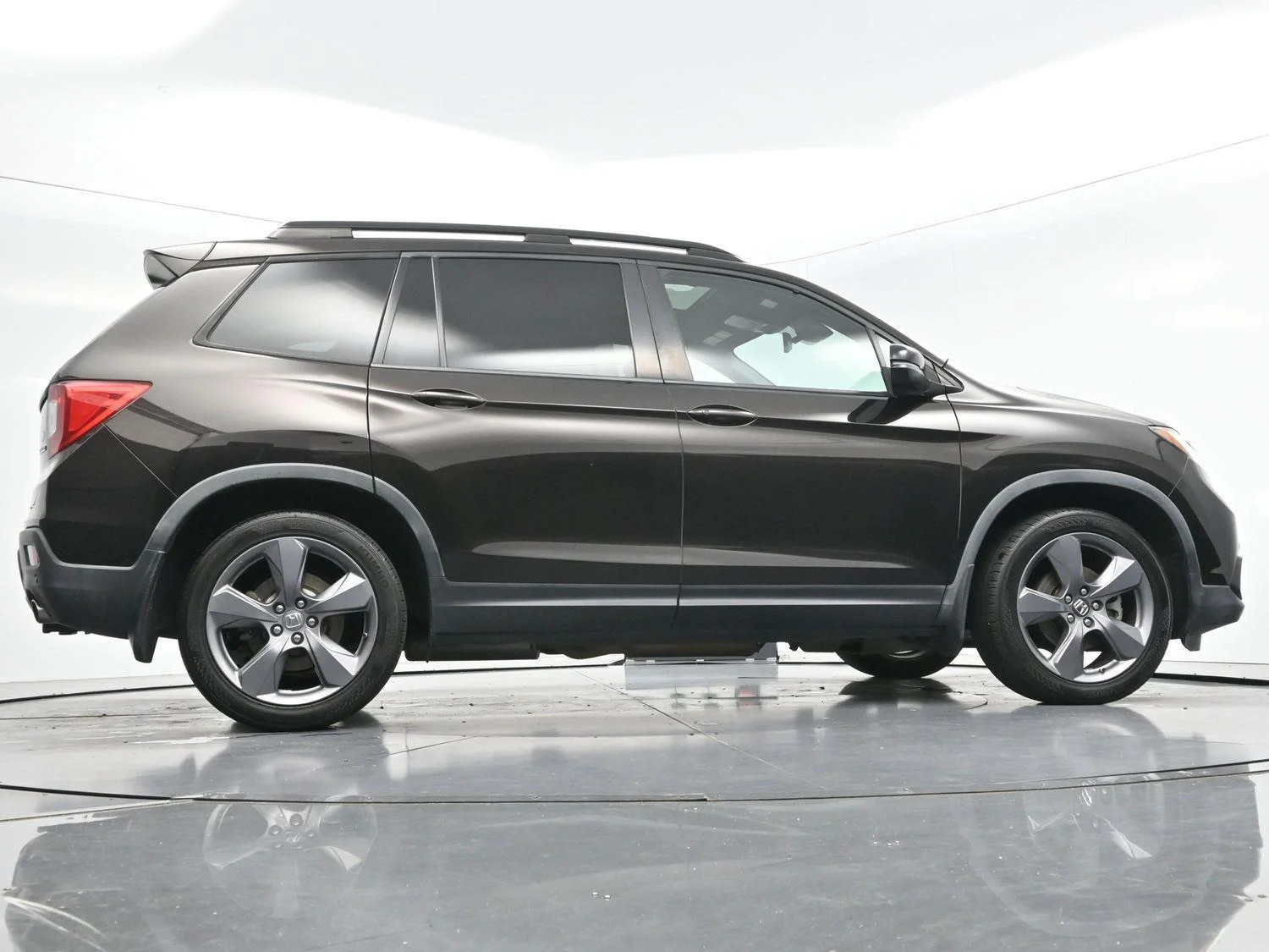 Used 2020 Black Copper Pearl Honda Touring image 52