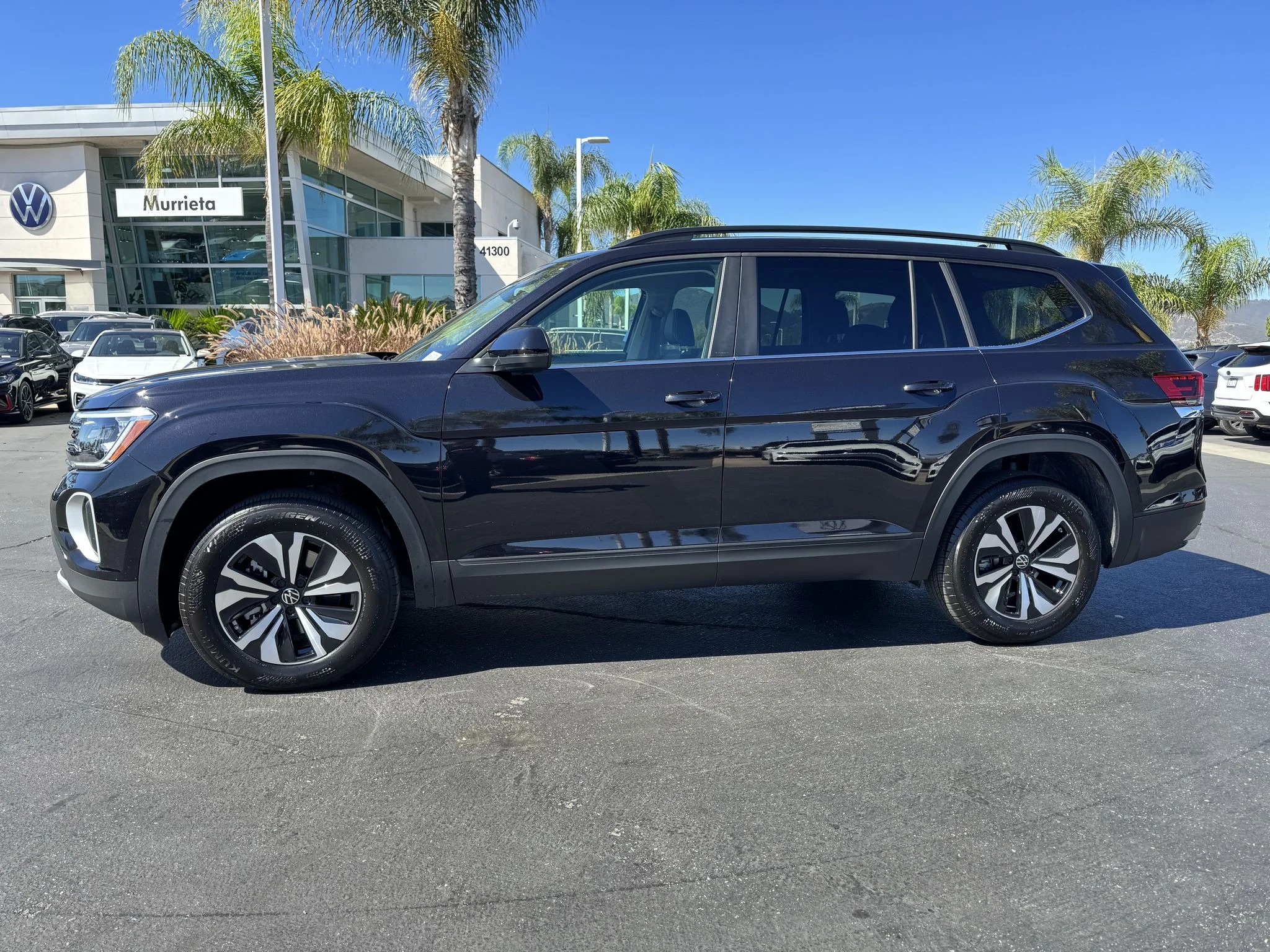 Used 2026 Deep Black Pearl Volkswagen 2.0T SE image 5