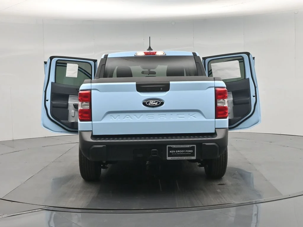 New 2026 Light Blue Ford XLT image 31