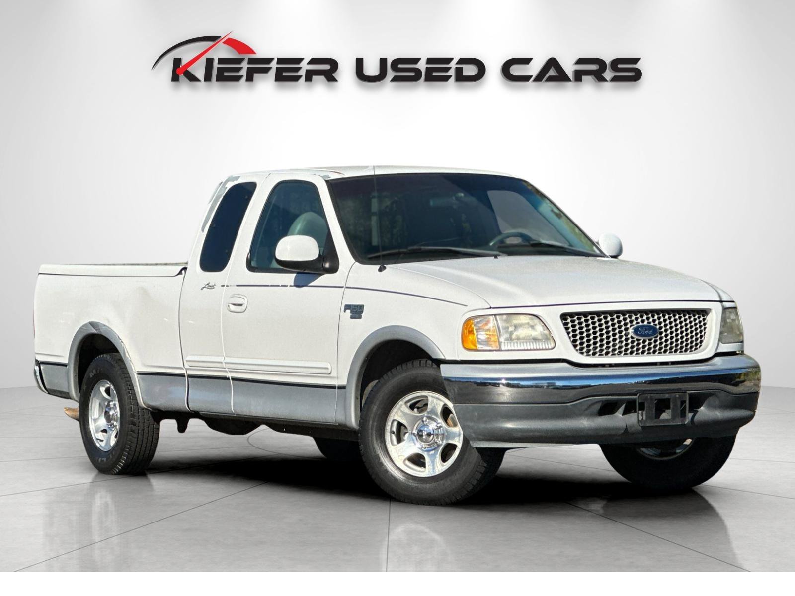 Used 1999 Ford F-150 XLT with VIN 1FTRX17L2XKA28566 for sale in Eugene, OR
