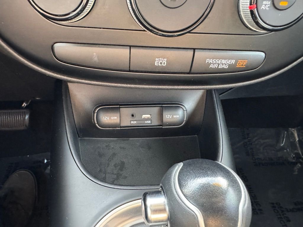 2015 Kia Soul + - Photo 14