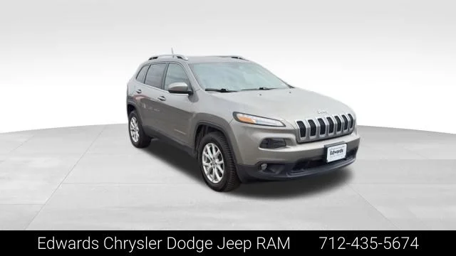 2018 Jeep Cherokee Latitude Plus 4X4's photo